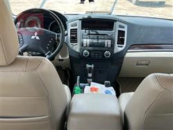 ميتسوبيشي باجيرو